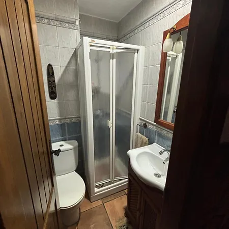 Con Bano Privado Homestay *
